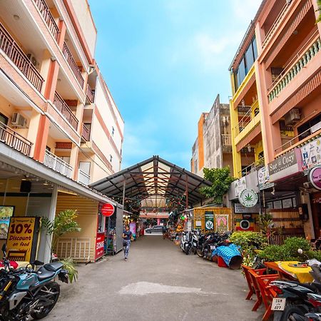 Outdoor Inn Kata Hotel エクステリア 写真