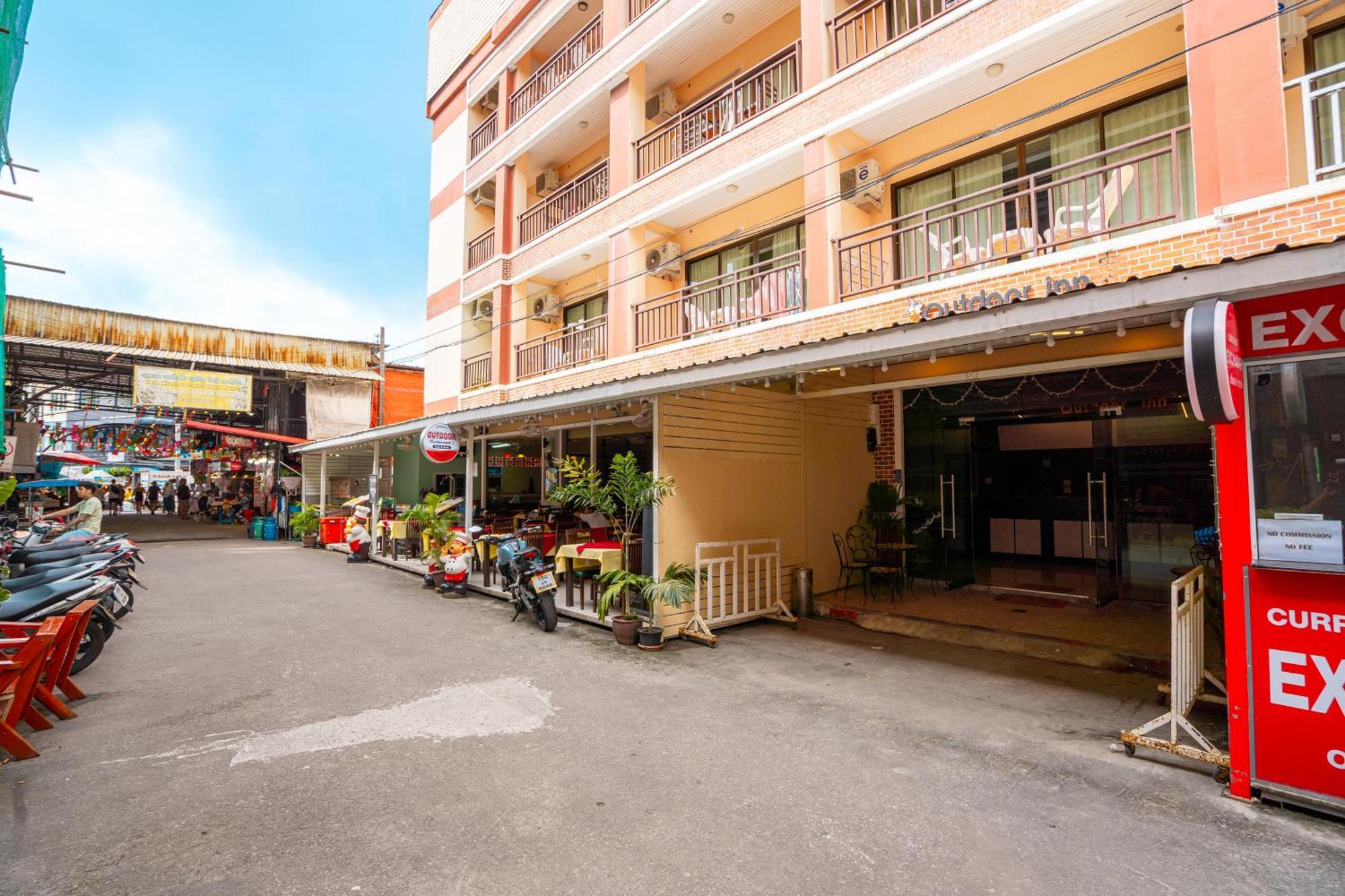 Outdoor Inn Kata Hotel エクステリア 写真