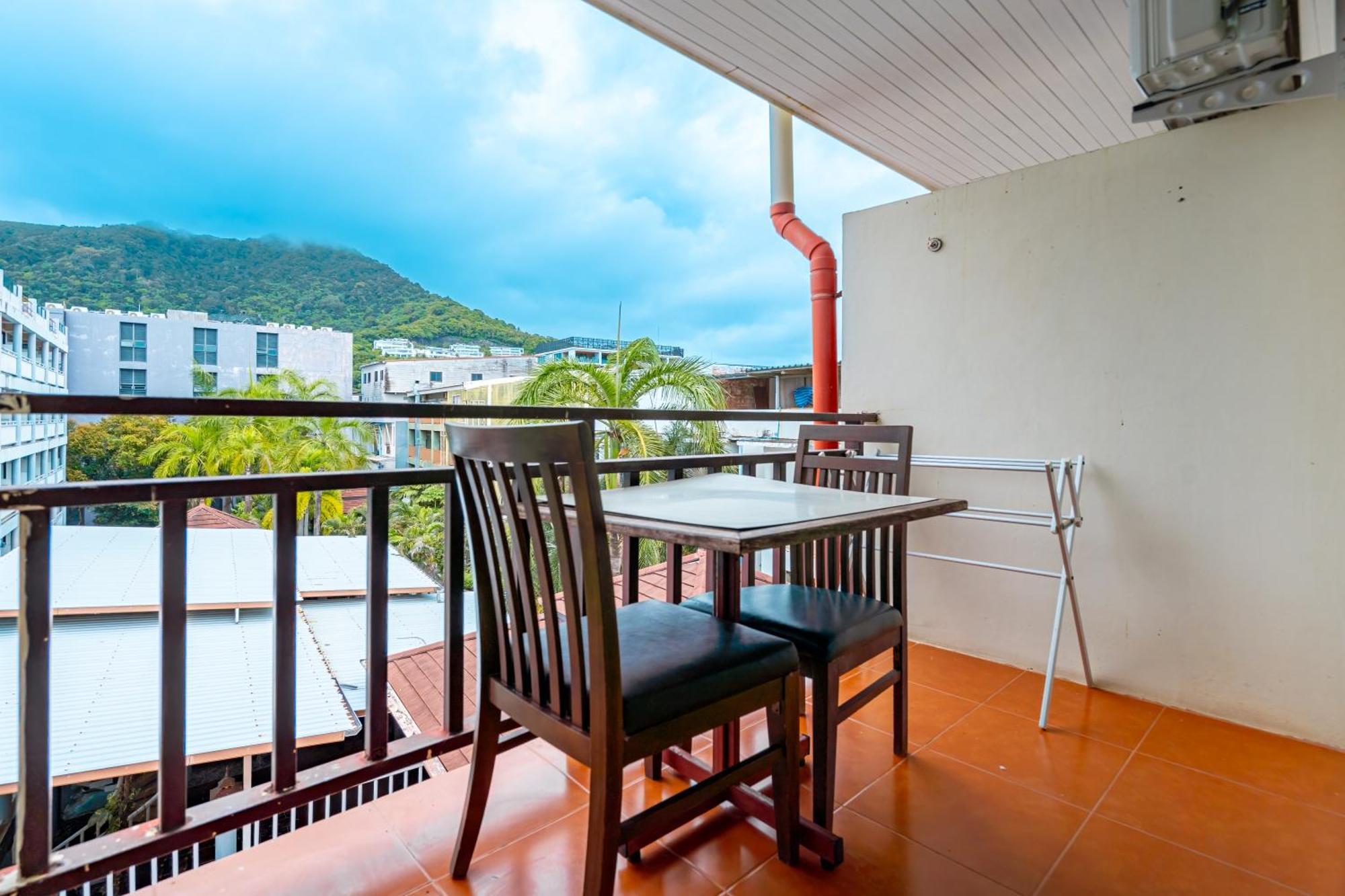 Outdoor Inn Kata Hotel エクステリア 写真
